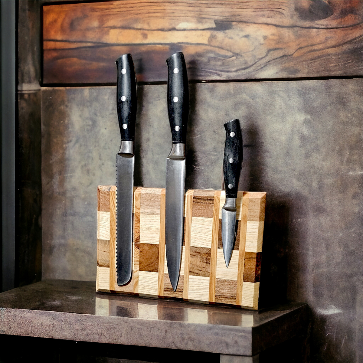 Portacoltelli magnetico da cucina design scacchiera in legno di frassino e  noce massello - WoodAge